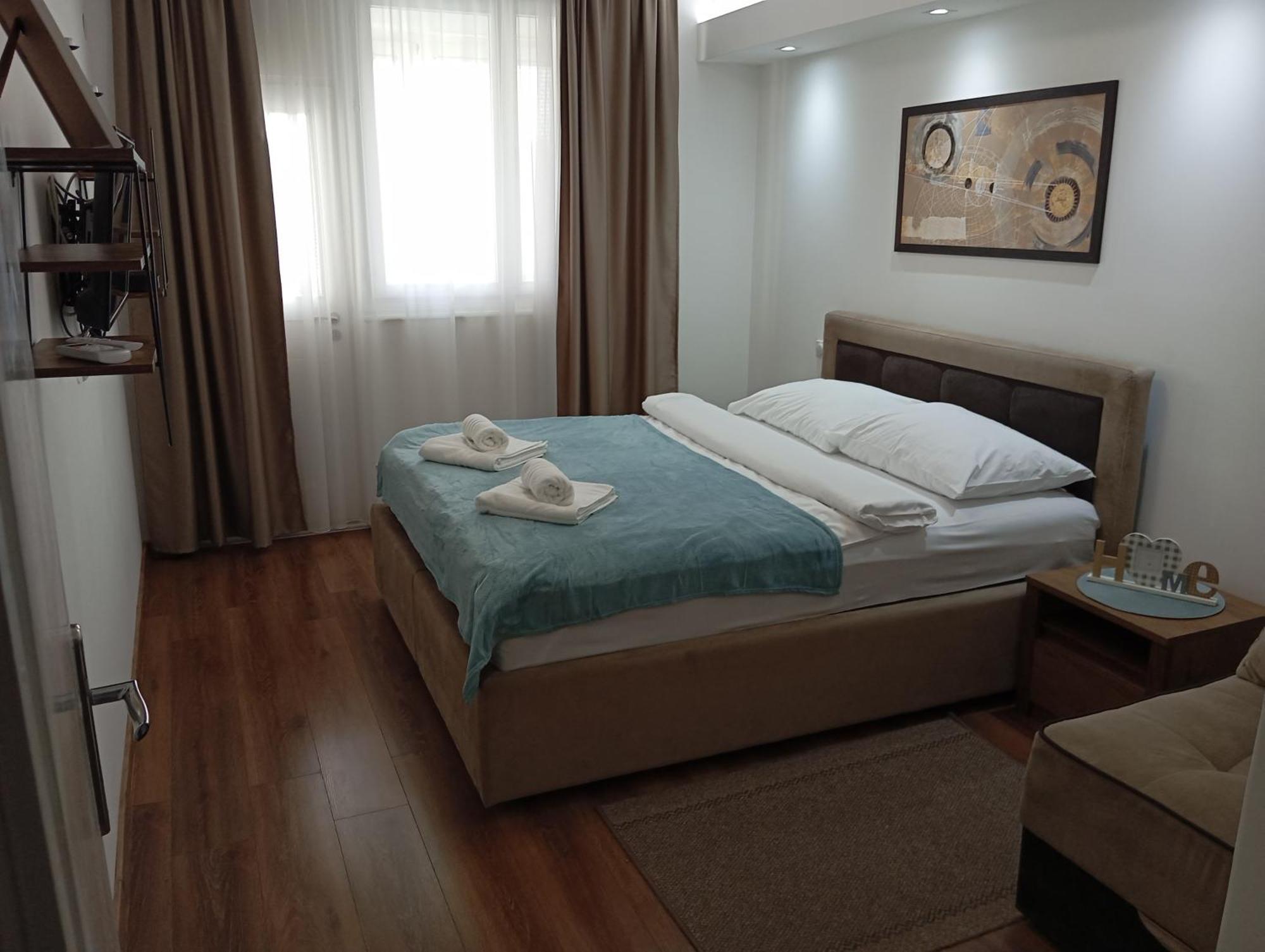 Apartman Leon Lux ليسكوفاك المظهر الخارجي الصورة